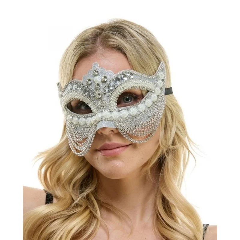 White Venetian Mask with Chains and Pearls, 1 Count