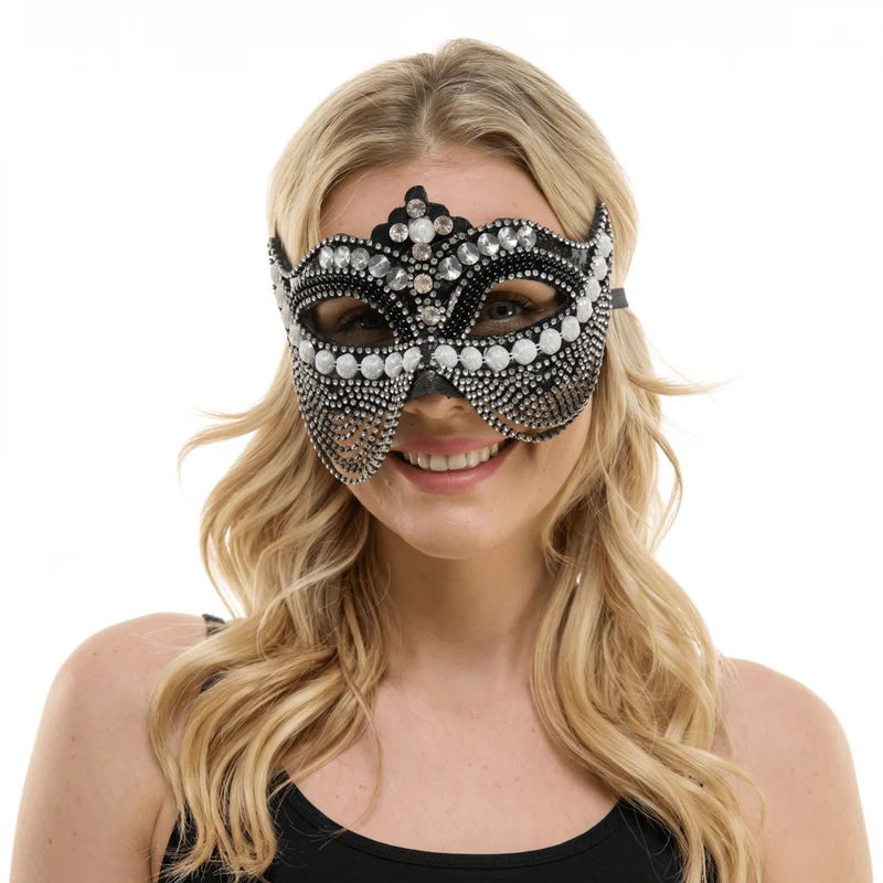 Black Venetian Mask with Chains and Pearls, 1 Count