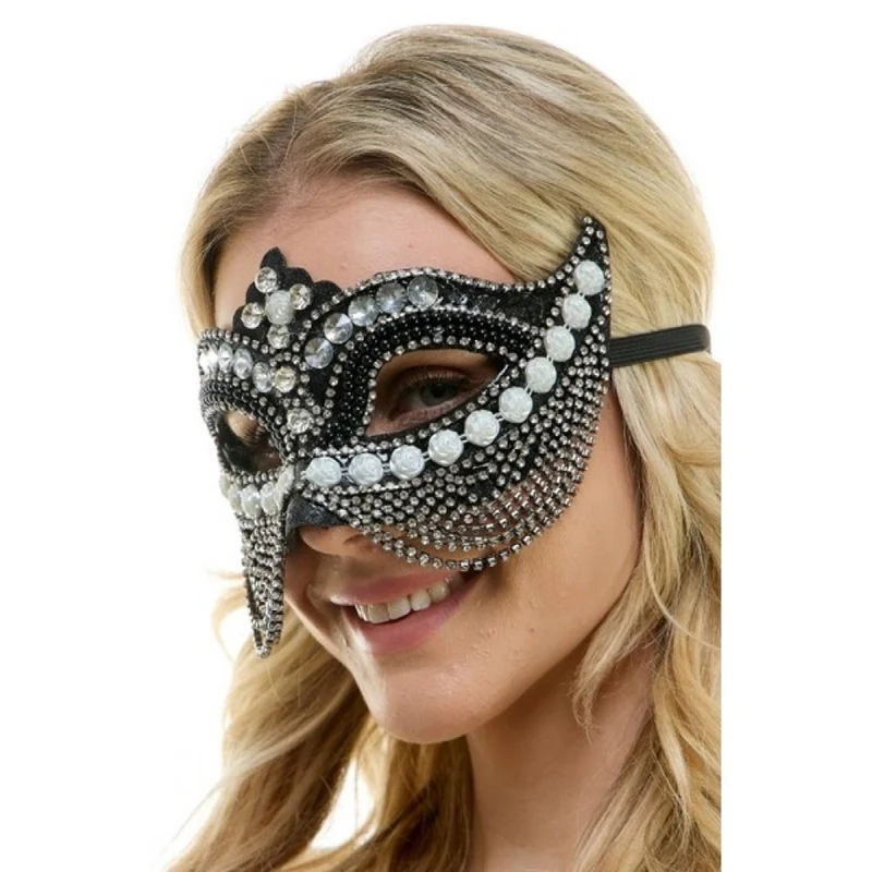 Black Venetian Mask with Chains and Pearls, 1 Count
